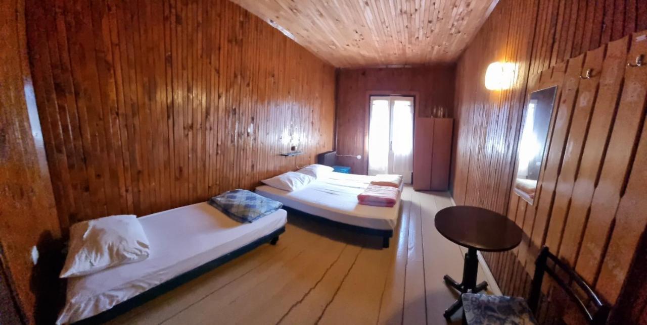 Great Mountain B&B Platak Buitenkant foto